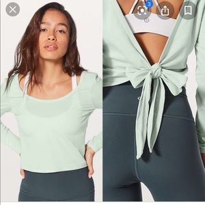 Lululemon It’s a Tie Shirt